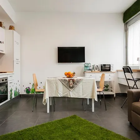 Apartman House